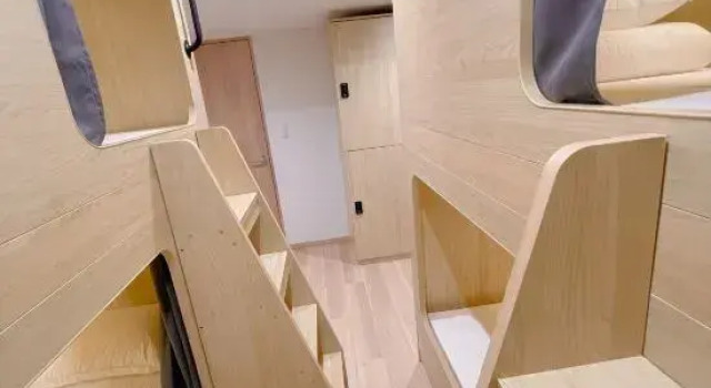 Кровать в общем номере (женский номер) 雪玉Snowball Hostel