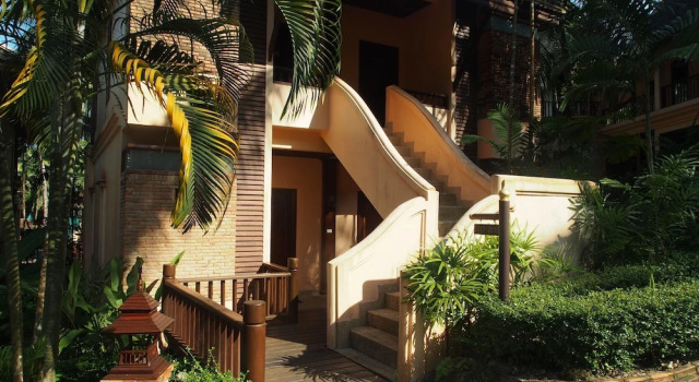 Номер Deluxe с балконом и с видом на горы Khao Lak Palm Beach Resort