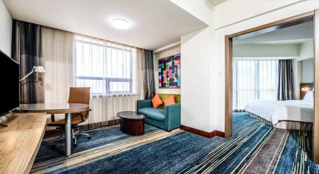 Двухместный люкс Holiday Inn Express Dalian City Centre by IHG