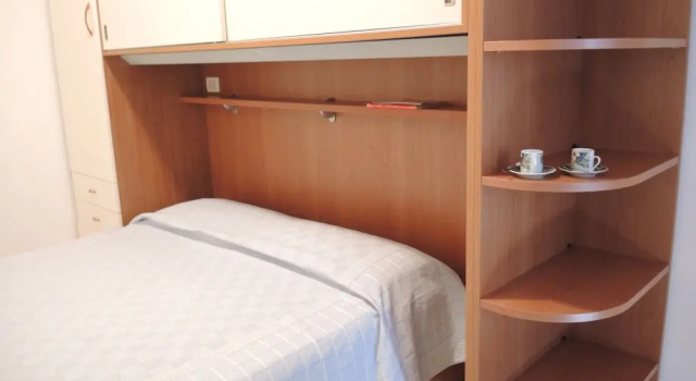 Beachside Flat With Balcony, Prenota Appartamento Hotel a Veneto con parcheggio, Parcheggio
