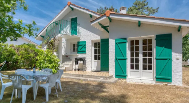 LA BRUYèRE (MVT220), Réserver Hôtel Hôtels à Aquitaine avec parking, Parking
