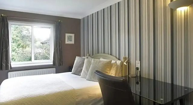 Номер Classic Charlton Kings Hotel