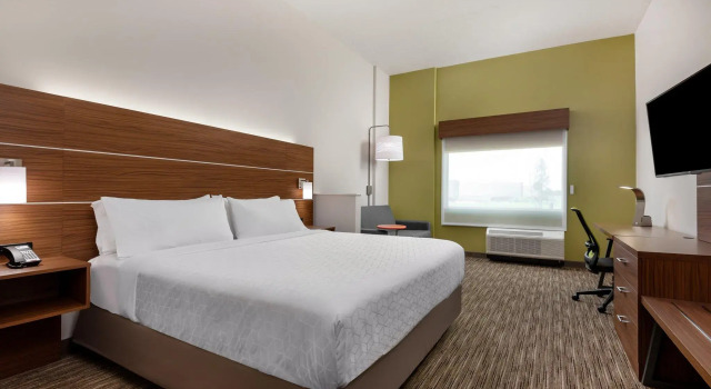 Двухместный люкс Holiday Inn Express & Suites - Punta Gorda by IHG