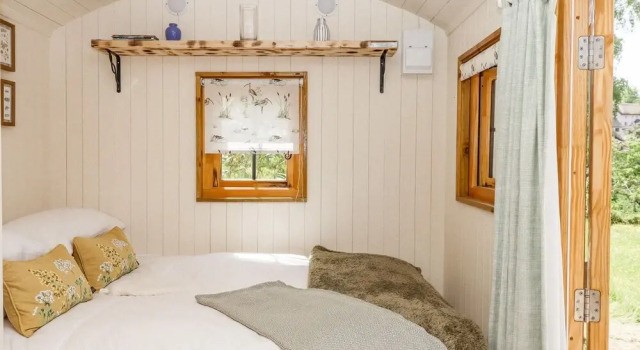 Coombe Valley Shepherd's Hut, Varaa Lomakoti Mökit kohteessa Merseyside, Mökki