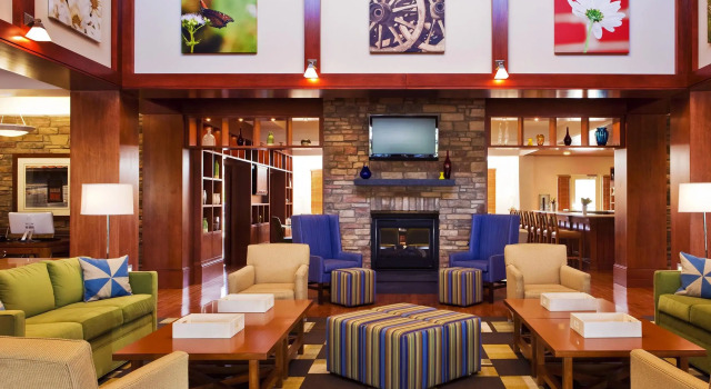 Four Points by Sheraton Columbus, Varaa Hotelli Hotellit Ohio aamiaisella, Aamiainen