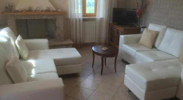 Casa Christiana, Book Hotel Picciano Abruzzo