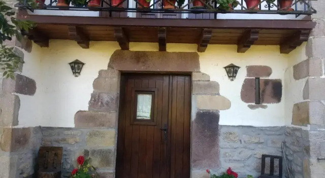 Alberroakoborda, Réserver Hôtel Ituren 
