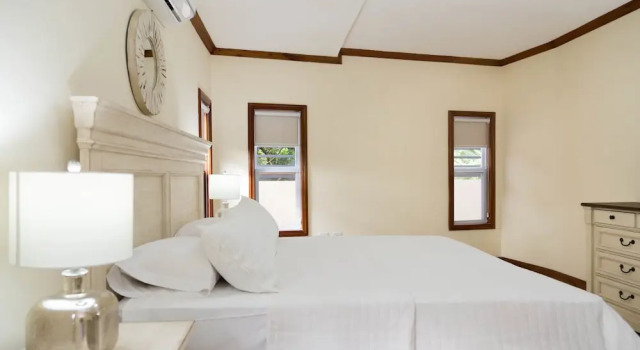 Luxury 3 Level Town House, Prenota Casa vacanze Kingston Giamaica