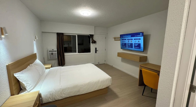 Двухместный номер Deluxe Inntowne Motel