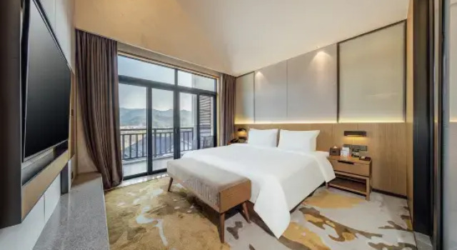 Люкс с красивым видом из окна Narada Dongqian Lake Resort Ningbo