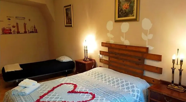 ALBERGUE CASA BAZTAN, Prenota Hotel Uterga 