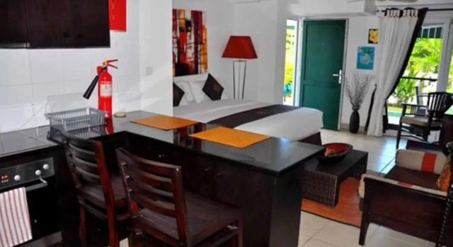 Студия c 1 комнатой Hanneman Holiday Residence