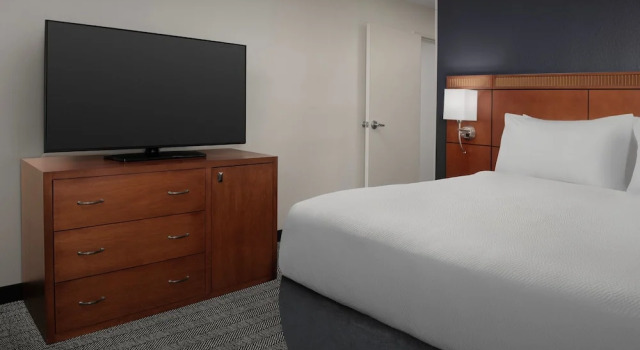 Люкс Courtyard by Marriott Panama City