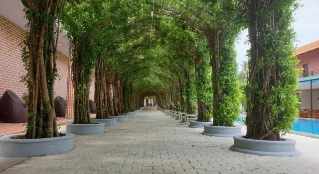 Трёхместный номер Standard с видом на бассейн Le Garden Resort & Spa Phu Quoc