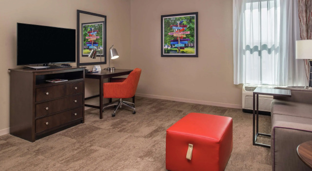 Hampton Inn & Suites Charlotte-Arrowood Rd.