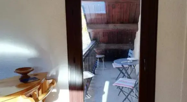 APPARTEMENT T3 60M2 à Briançon dans résidence calme avec 7 couchages, Забронировать Апартаменты/квартира Отели Бриансон с парковкой, Парковка