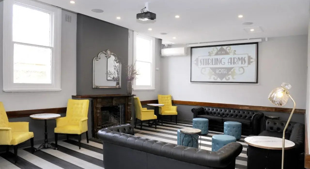 The Stirling Arms Hotel, Buchen Sie Hotel Perth CBD Perth
