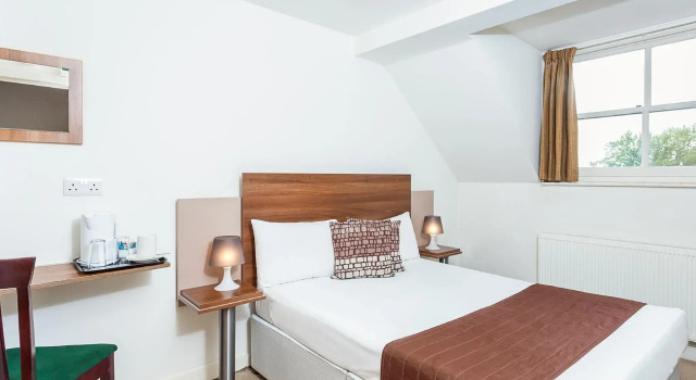 Двухместный номер Standard Avni Kensington Hotel
