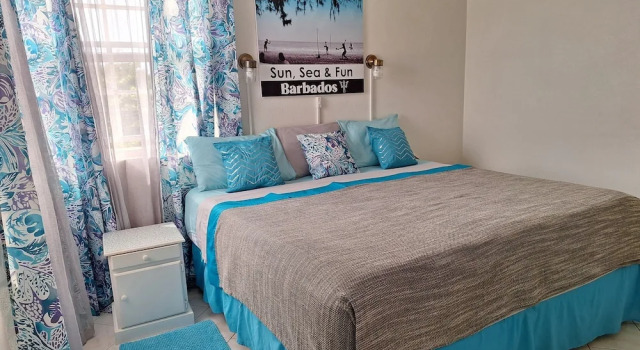 Апартаменты Deluxe с 2 комнатами с балконом Cumber's Tropical Apartments