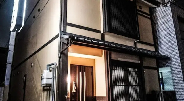 Tomozuru