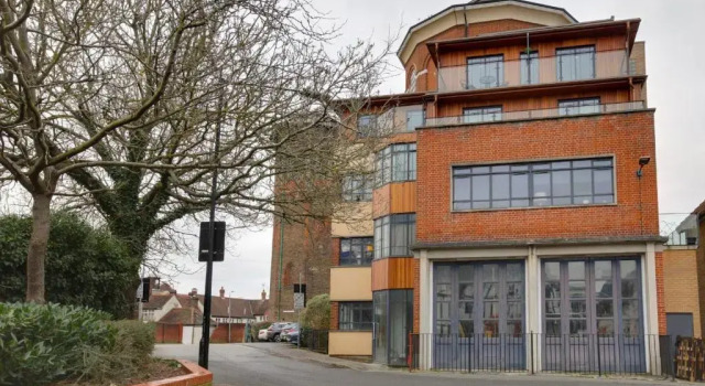 Niche Water Tower Apartments, Varaa Huoneisto Asunnot kohteessa Merseyside, Huoneisto