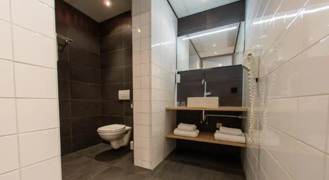 Апартаменты Hotel Parkzicht Eindhoven
