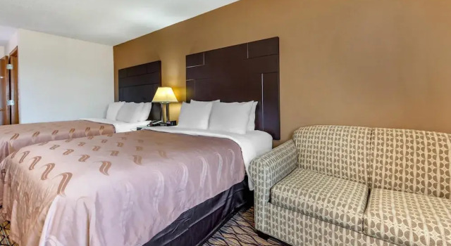 Standard Zimmer Quality Inn New London