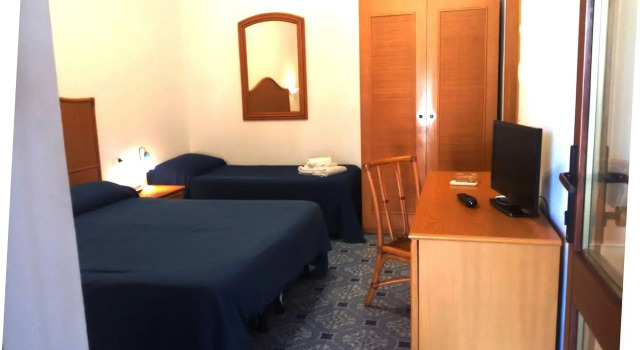 Rojas Bahja, Book Hotel Hotels in Sicily with Parking, Parking