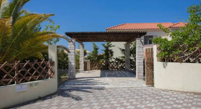 Villa Helios, Забронировать Вилла Отели Клисмата с бассейном, Бассейн