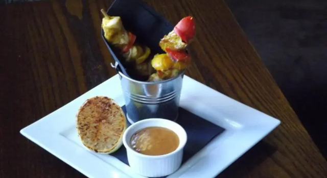 Hadley Bowling Green Inn, Book Hotel Hoteller i Gloucestershire med parkering, Parkering