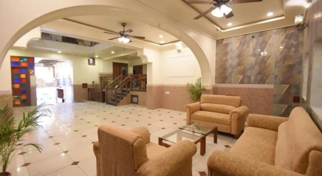 Virasat Mahal Heritage Hotel-Jaipur City Center, Забронировать Отель Отели штата Раджастхана с парковкой, Парковка