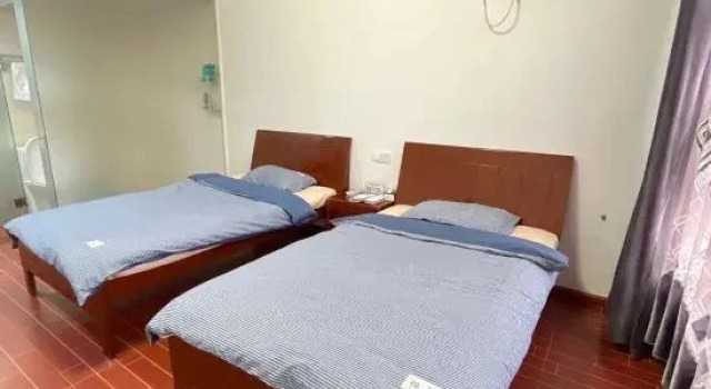 Люкс Comfort Chongqing Huachen International Hotel