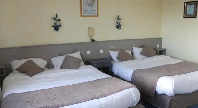 Трёхместный номер Standard с видом на море Hotel De La Mer