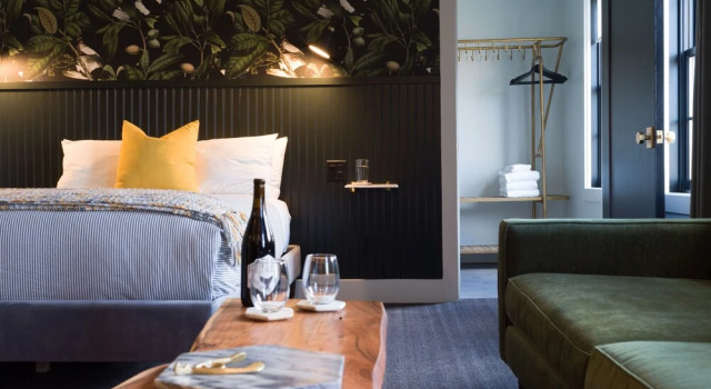 The Inn Downtown, Varaa Hotelli Hotellit New England uima-altaalla, Uima-allas