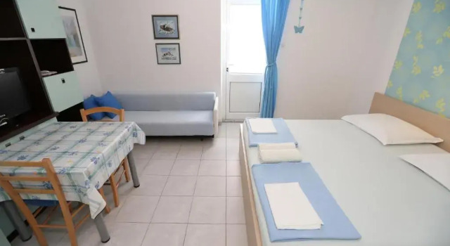 Апартаменты с балконом Apartments Ljubica