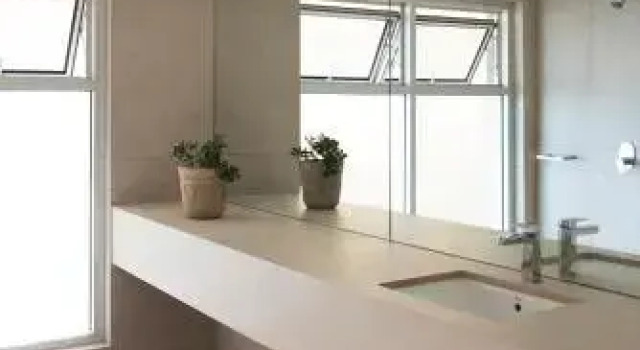 Hastings Park: Luxury Penthouse, Private Pool & Views, Забронировать Отель Отели Нуса-Хедс с бассейном, рядом с Нуса-Хилл, Бассейн