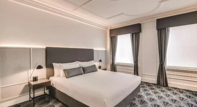 Двухместный номер Savoy The Savoy Hotel on Little Collins Melbourne