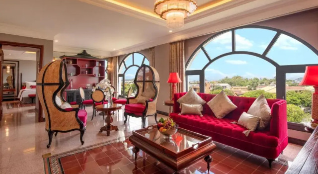Люкс Presidential Silk Path Grand Hue Hotel