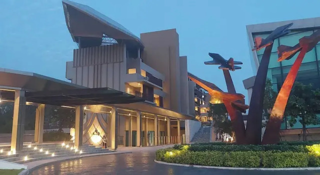 The Grand Chaiyapruek Nimman Chiangmai Free Airport Shuttle, Забронировать Отель Бизнес-отели Чиангмай, рядом с Ton Payom Market, 4* 5*