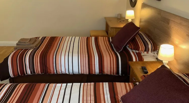 Confort dublă cameră BedrockLodge Buisness Centre HolidayLets