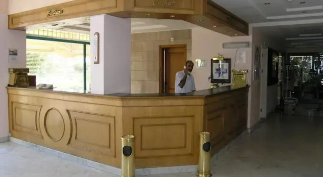 Amira Hotel Safaga, Varaa Hotelli Safaga Punainenmeri