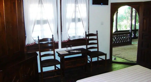 Djudjeva Kyshta Hotel