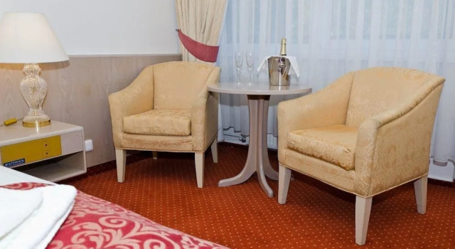 Hotel Myslivna Brno, Забронировать Отель Отели Брно 3 звезды, 3*