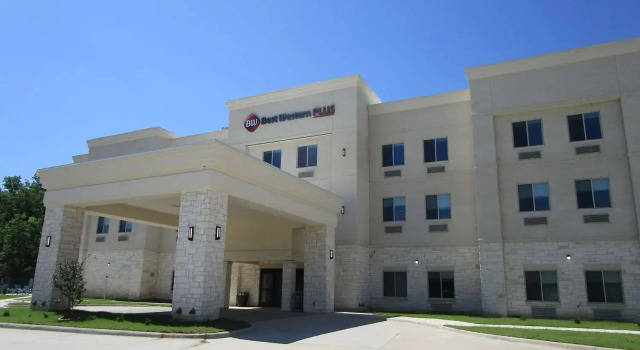 Best Western Plus Bonham