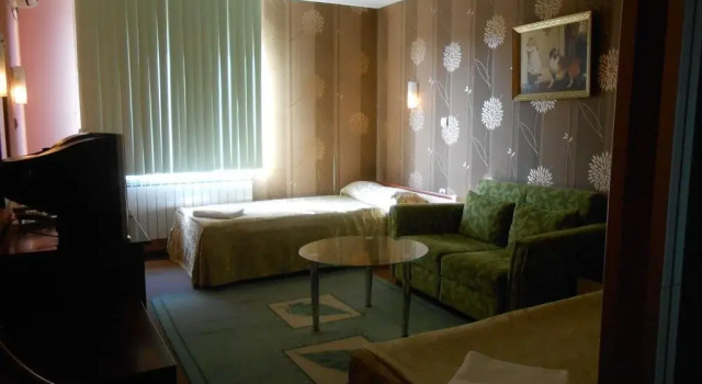 Hotel Kapri, Забронировать Отель Отели Ямбола с парковкой, Парковка