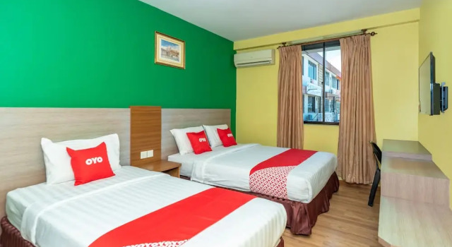 Двухместный люкс Superior Capital O 89538 Ocean Hotel