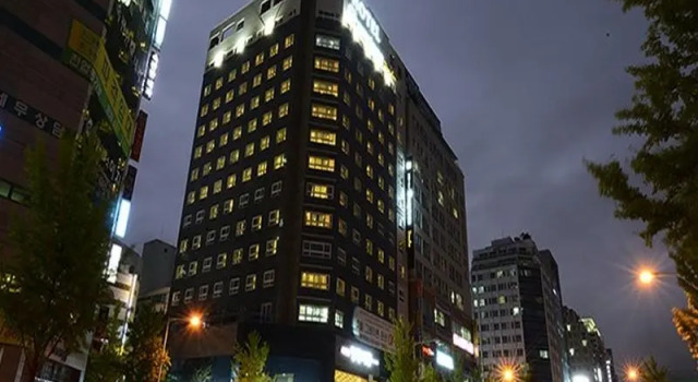 Номер Luxury Dunsan Graytone Hotel