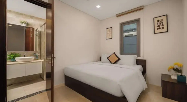 8BR Beachfront Eden: Luxury Events & Getaways, Prenota Villa Hotel a Da Nang con parcheggio, Parcheggio