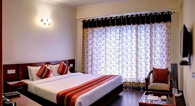 Номер Deluxe с красивым видом из окна Chandertal Regency Hotel & Spa, Manali