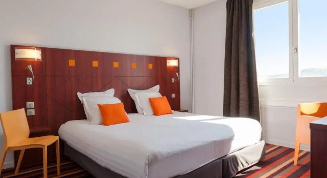 Двухместный номер Premium The Originals Boutique, Hôtel Le Pariou, Issoire